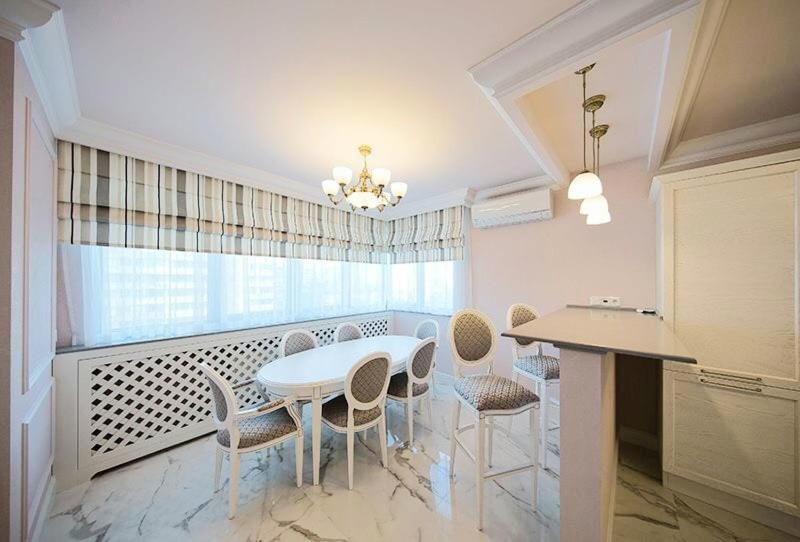 Роскошная 3К Квартира 120М2 На Набережной В Жк Obolon Residentsic Kiev Dış mekan fotoğraf